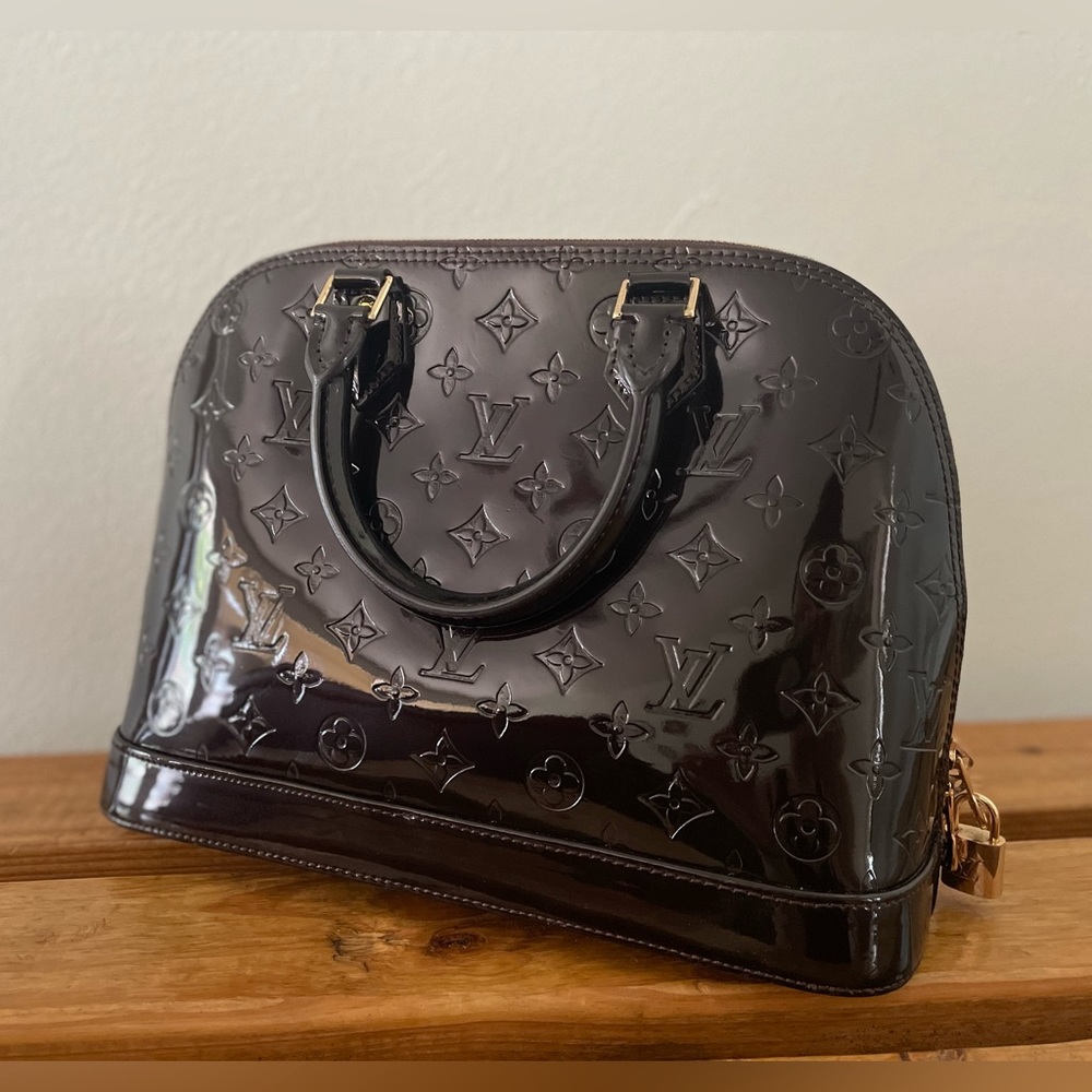 Louis Vuitton Alma PM